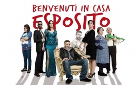 dal 10 aprile "BENVENUTI IN CASA ESPOSITO" - Teatro Augusteo - Napoli